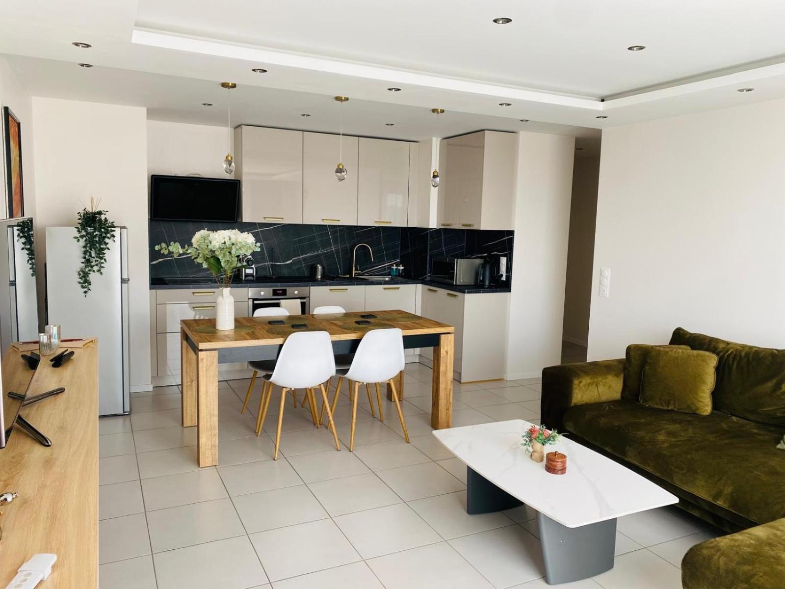 Appartement Rooftop - 5 Min Centre Ville Strasbourg シルティグアイム エクステリア 写真