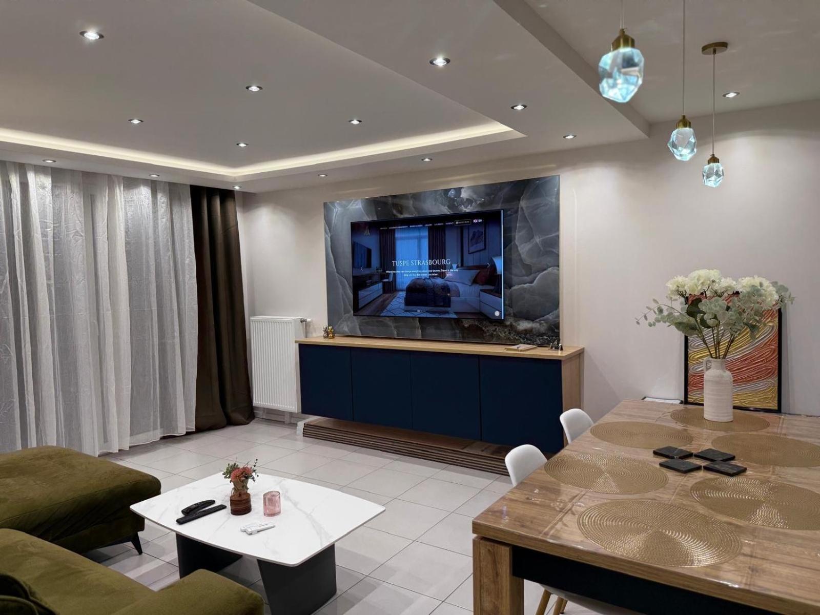 Appartement Rooftop - 5 Min Centre Ville Strasbourg シルティグアイム エクステリア 写真